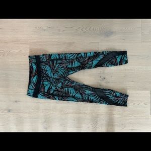 Lululemon Tights - Size 4
